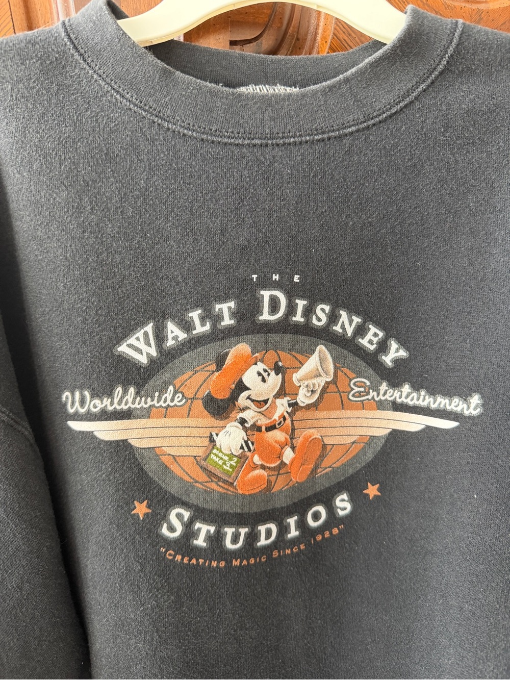 Vintage Mickey Walt Disney Studios Black Graphic Crewneck Sweatshirt - Picture 2 of 4